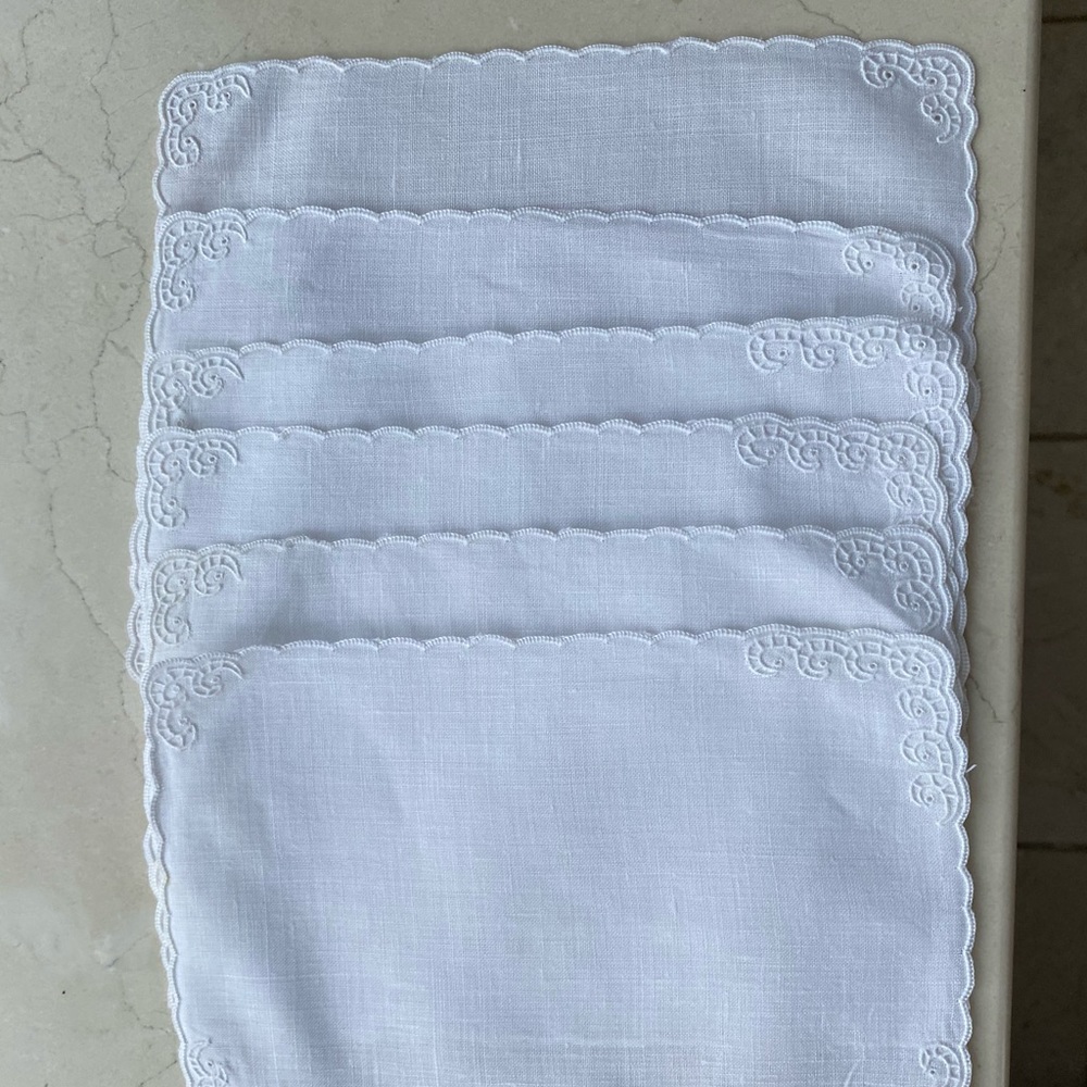 Set of 6 White Linen Cocktail Napkins